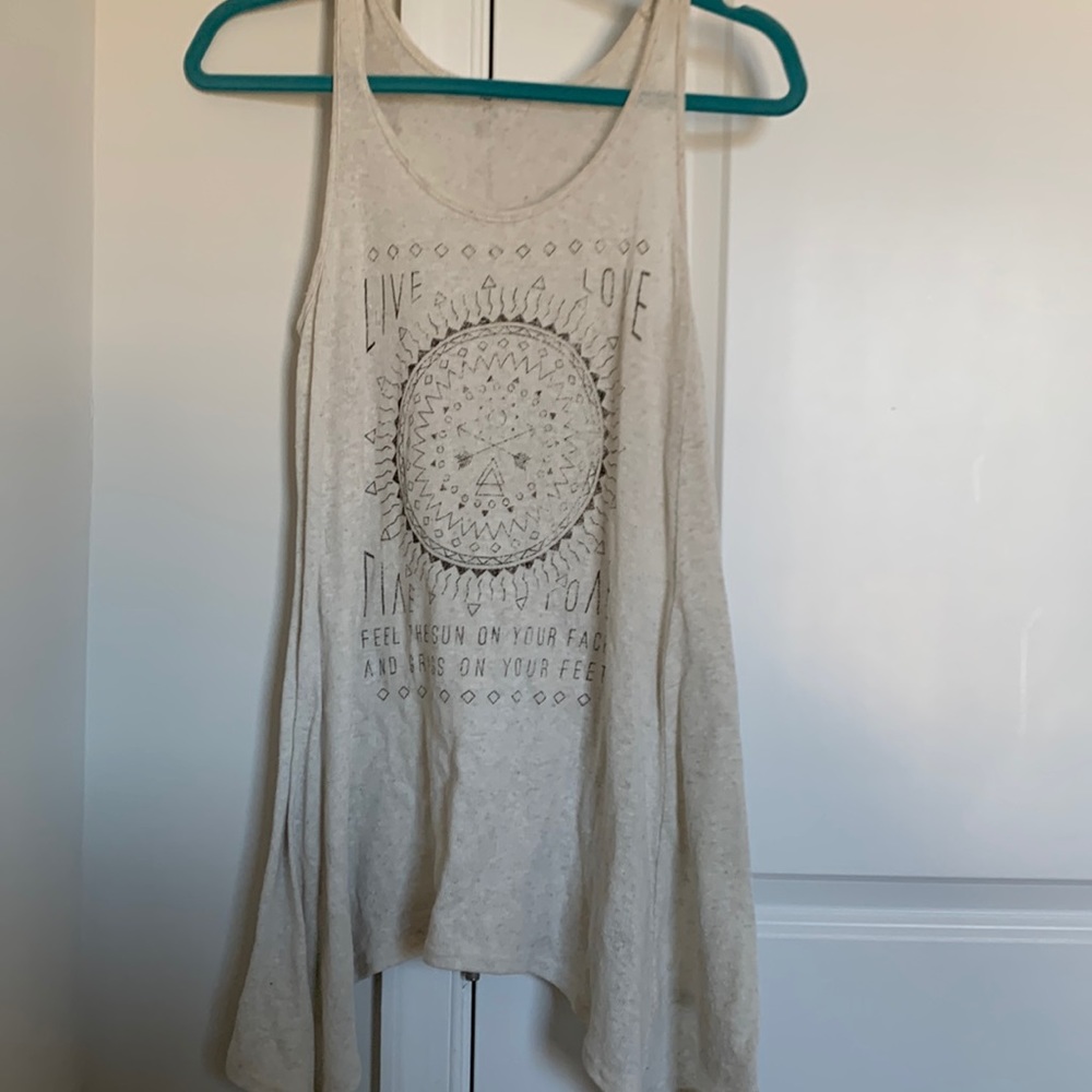 Graphic tank
